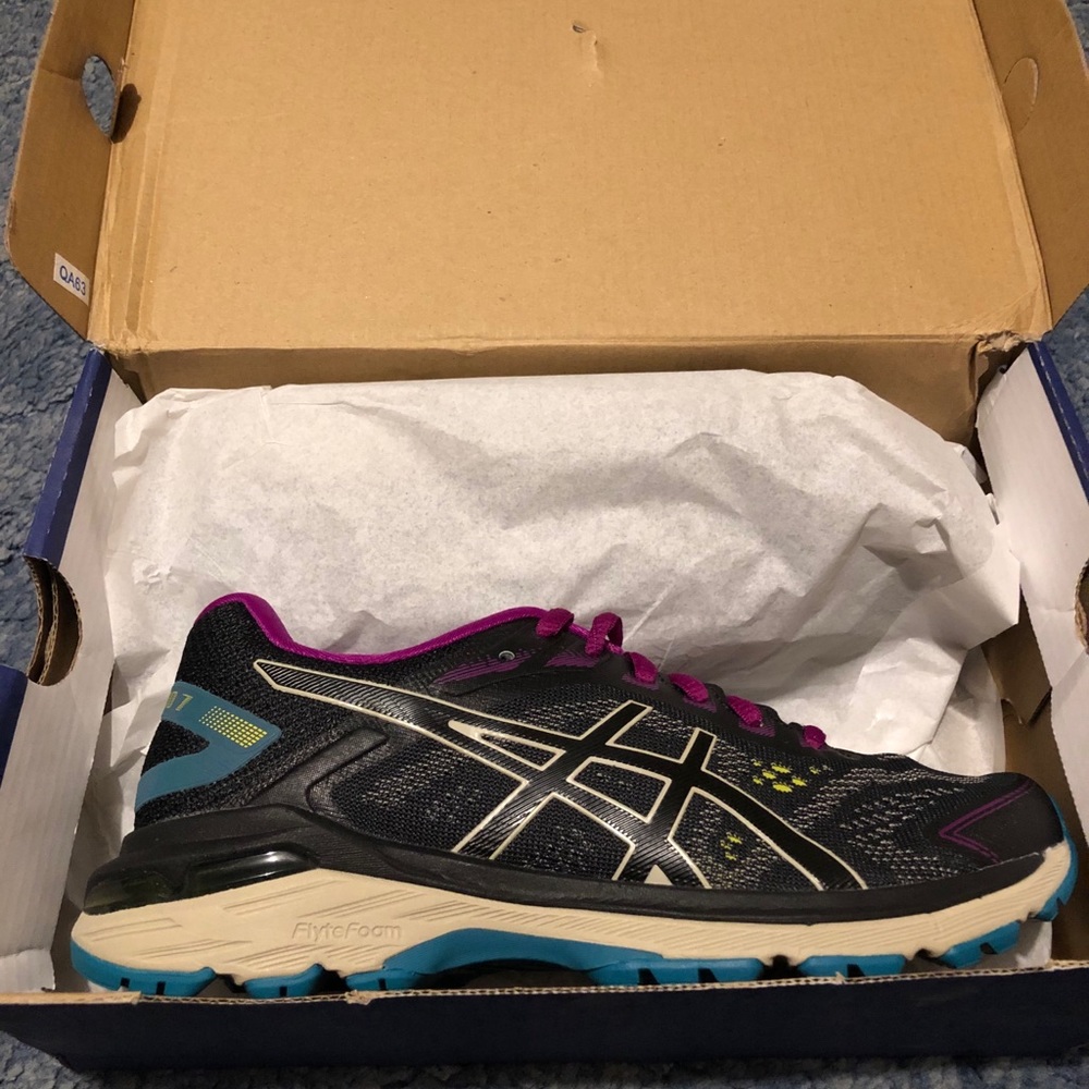 Women’s ASICS shoes